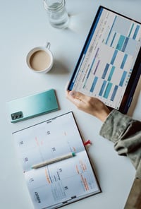 Scheduling a zoom call Photo by Windows on Unsplash